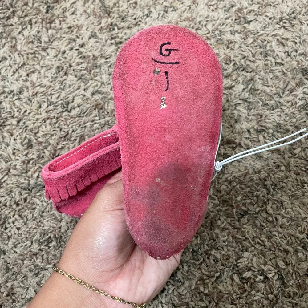 Infant Pink Suede Fringe Minnetonka Moccasins Baby Shoes‎ Toe to Heel 5.5